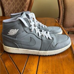 Nike Air Jordan 1 retro